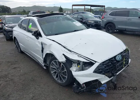 2020 Hyundai Sonata Limited z USA, uszkodzony, nr VIN 5NPEH4J20LH009519